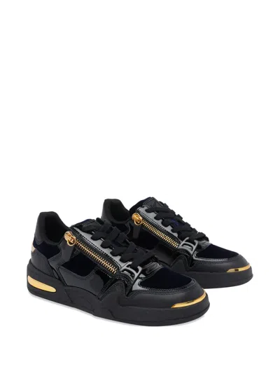 Giuseppe Zanotti Round-toe Low-top Casual Shoes In Black