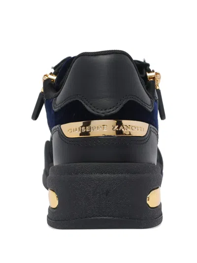 Giuseppe Zanotti Round-toe Low-top Casual Shoes In Black