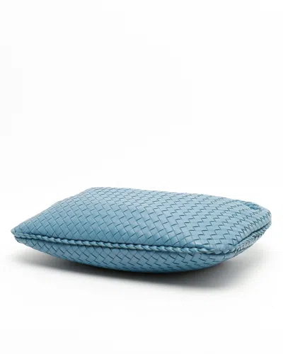 Bottega Veneta Medium Intrecciato Hobo Bag In Blue