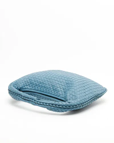 Bottega Veneta Medium Intrecciato Hobo Bag In Blue