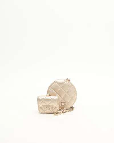 Pre-owned Chanel Cc Coin & Airpod Case In Gold