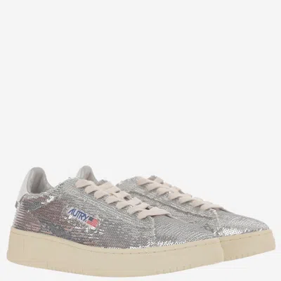 Autry Dallas Low Sparkling Sneakers In Silver And White Sequins Shoes In Silver