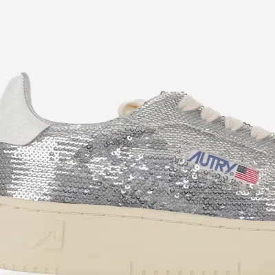 Autry Dallas Low Sparkling Sneakers In Silver And White Sequins Shoes In Silver