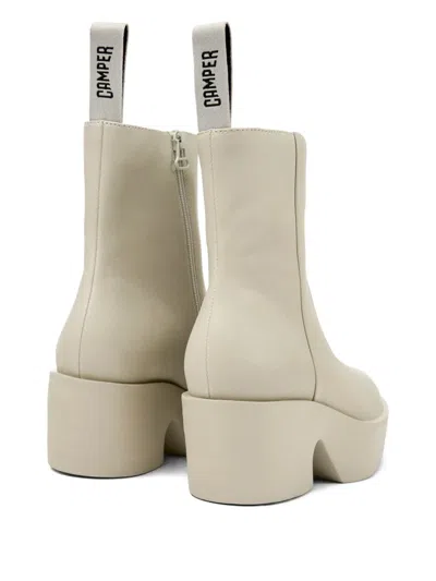 Camper Billie Leather Platform Boots In Neutral