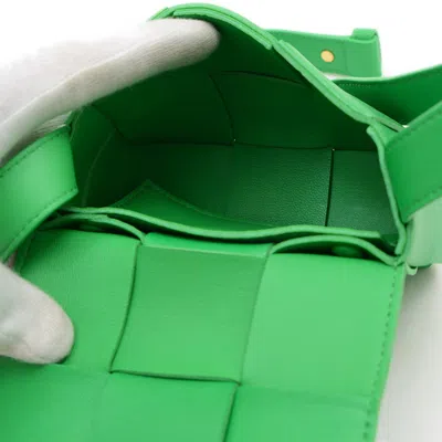 Pre-owned Bottega Veneta Intrecciato Green Intrecciato Shoulder Bag ()