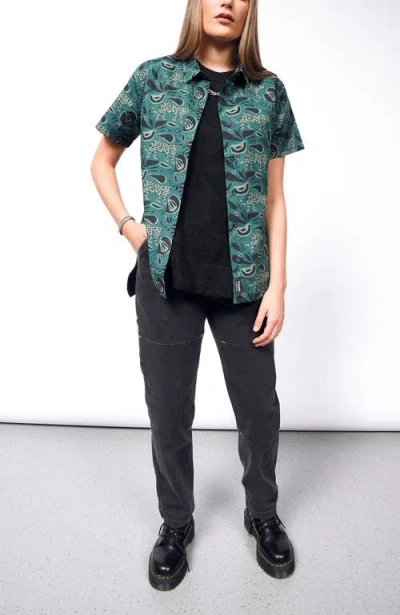 Wildfang The Essential Button Up In Green