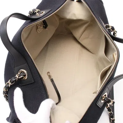 Pre-owned Chanel Navy Canvas Leather Shoulder Bag ()