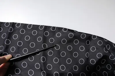 Pre-owned Dolce & Gabbana Black Circles Silk Fringes Shawl Wrap Men's Scarf ()