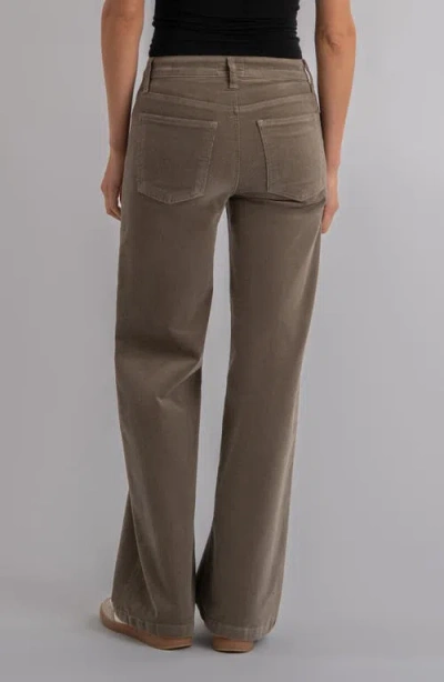 Kut From The Kloth Jean Mid Rise Wide Corduroy Pants In Green
