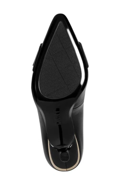 Dkny Nashbrook Pumps In Black