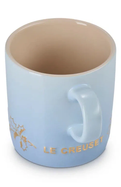 Le Creuset Stoneware Holly Collection 12 Oz. Gold Applique London Mug In Blue