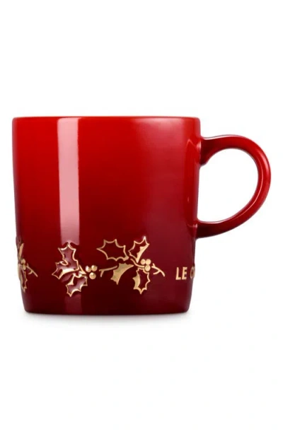 Le Creuset Stoneware Holly Collection 12 Oz. Gold Applique London Mug In Red