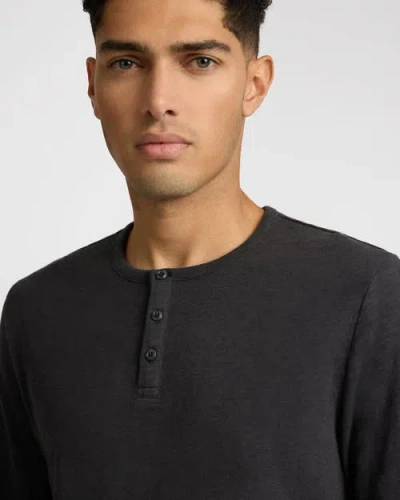 Onia Heavyweight Slub Henley Sweater In Black