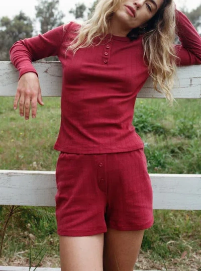 Vir Vita Gracie Henley In Red