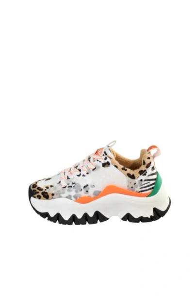 Buffalo Boots Trail Sneaker In Multi
