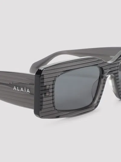 Alaïa Rectangular Frame Sunglasses Striped Pattern In Gray