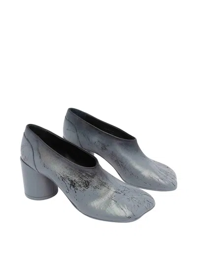 Mm6 Maison Margiela Stylish Block Heel Round Toe Pumps In Gray
