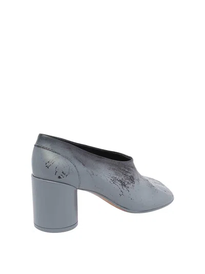 Mm6 Maison Margiela Stylish Block Heel Round Toe Pumps In Gray