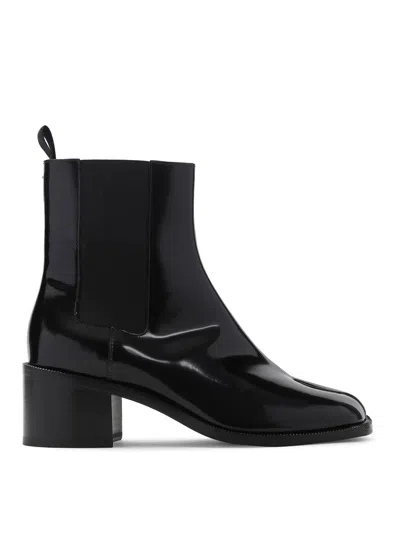 Maison Margiela Glossy Black Split-toe Ankle Boots With Mid-height Block Heel In Black