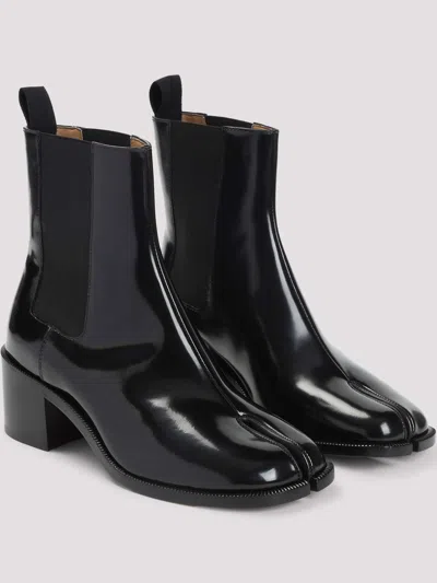 Maison Margiela Glossy Black Split-toe Ankle Boots With Mid-height Block Heel In Black