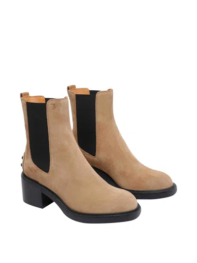 Tod's Pump Booties In Brown
