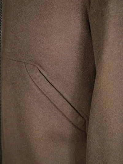 拉链飞行员夹克