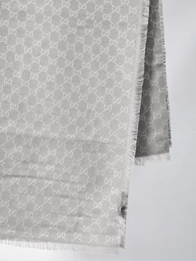 Gucci Rectangular Fine-knit Shawl Fringed Edges In Gray
