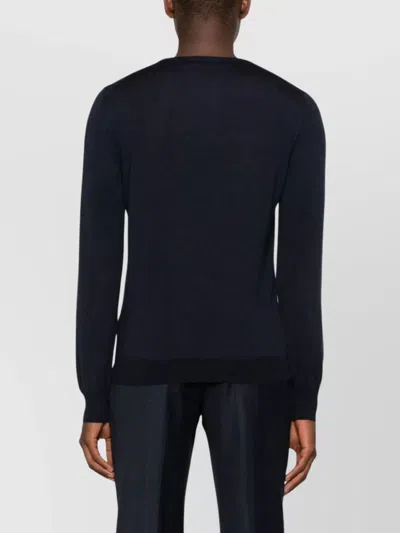 Tagliatore Fitted Crew Neck Long Sleeve Pullover In Blue