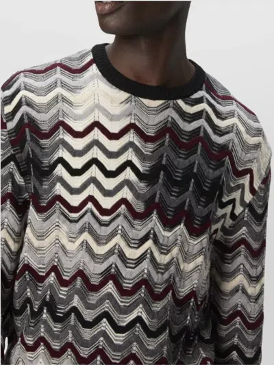 Missoni Rundhalspullover Mit Geometrischem Zickzackmuster In Gray