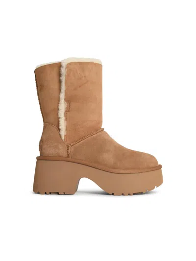 Ugg Chestnut Classic Esmee Boots In Sand