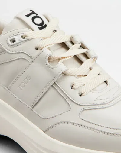 Tod's Low Top Leather Sneakers With Contrast Sole In White