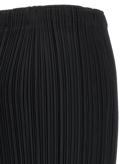 Issey Miyake Midi Skirt Featuring Pleated Design In Black