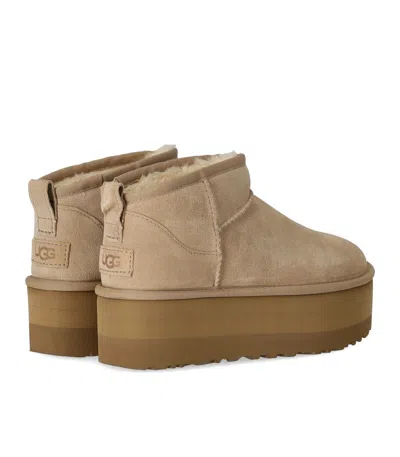 Ugg Classic  Ultra Mini Platform In Neutral