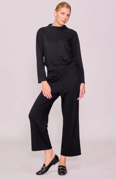 Melloday Funnel Neck Pullover In Black