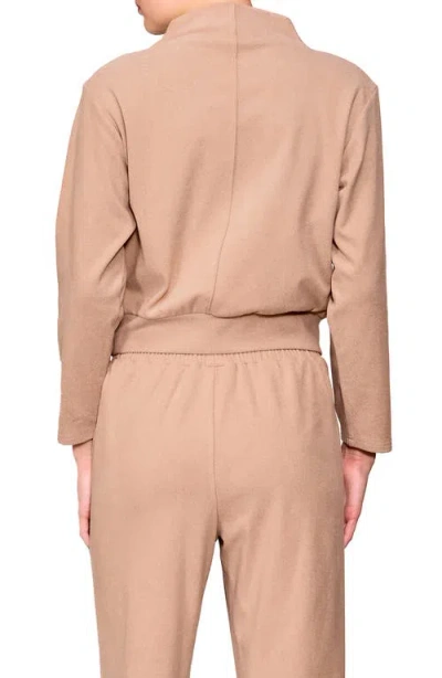 Melloday Funnel Neck Pullover In Brown