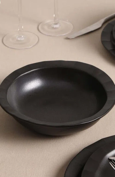 Stone Lain Oasis Stoneware 4-piece Pasta Bowl Set In Black