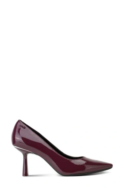 Dkny Natrona Pump In Burgundy