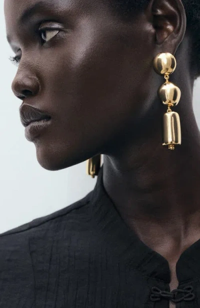 Mango Pendant Drop Earrings In Gold