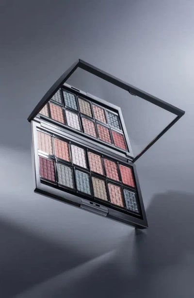 Doucce Freematic Eyeshadow Pro Palette