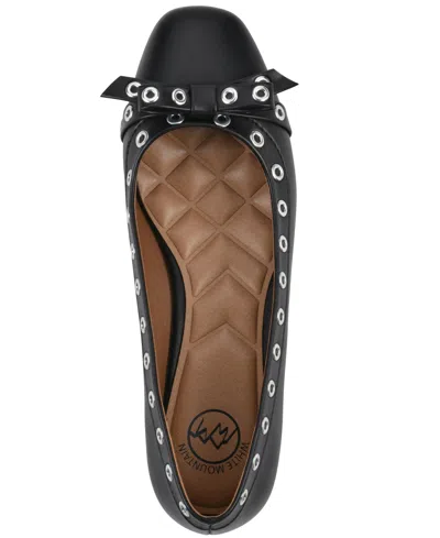 White Mountain Bodhi Flat In Black