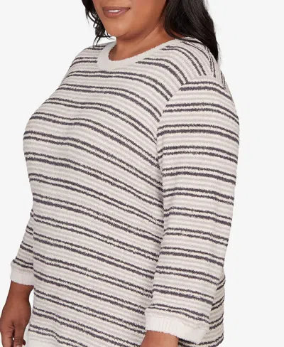 Alfred Dunner Plus Size Calm Luxe Eyelash Striped Knit Top In Gray