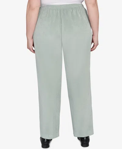 Alfred Dunner Plus Size Stockbridge Pull-on Corduroy Flat Front Short Length Pant In Green