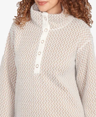 Ruby Rd. Petite Zig Zag Snappy Knit Top In White