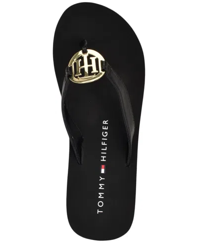 Tommy Hilfiger Crelina Thong Sandal In Black
