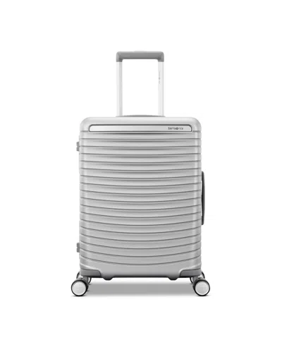 Samsonite Framework Max Carry-on Spinner
