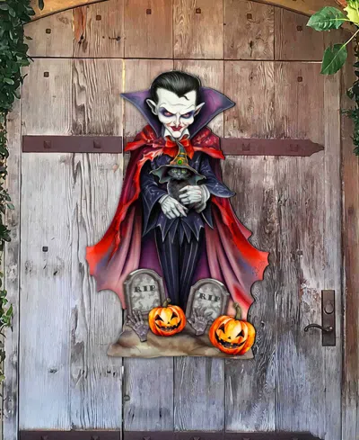 Designocracy Dracula Door Hanger In Multi