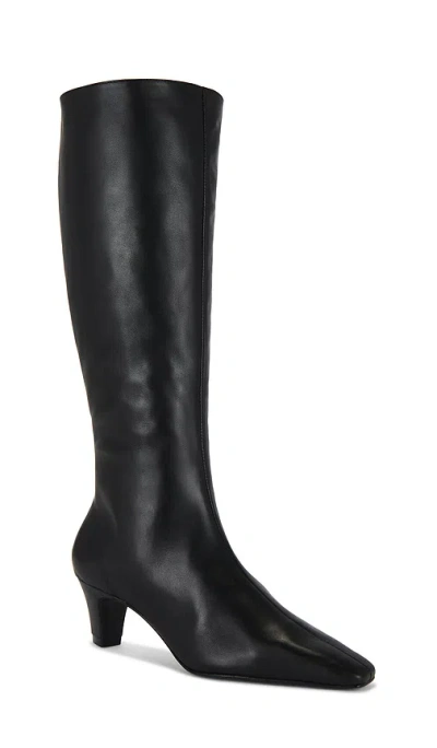 Schutz Dellia Up Boot In Black