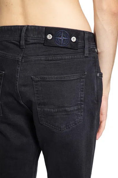Stone Island Man Black Jeans In Black
