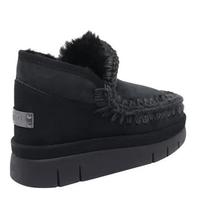 Mou Bounce Braided-trim Shearling Ankle Boots In Black