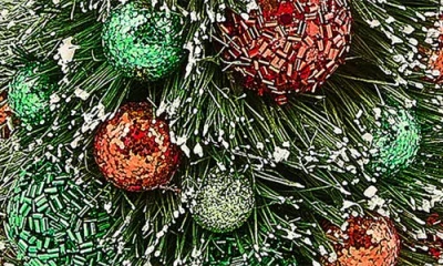 Mackenzie-childs Mackenzie Childs Check It Out Illuminated Large Tree In Red